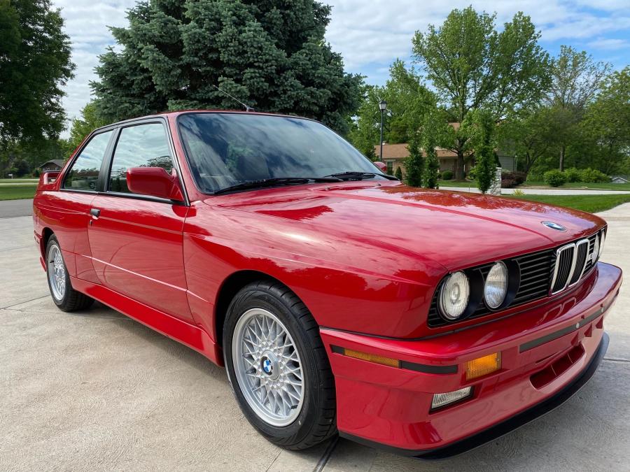  BMW M3 Coupe (E30) 1988 года  (NA) (фото 29 из 231)